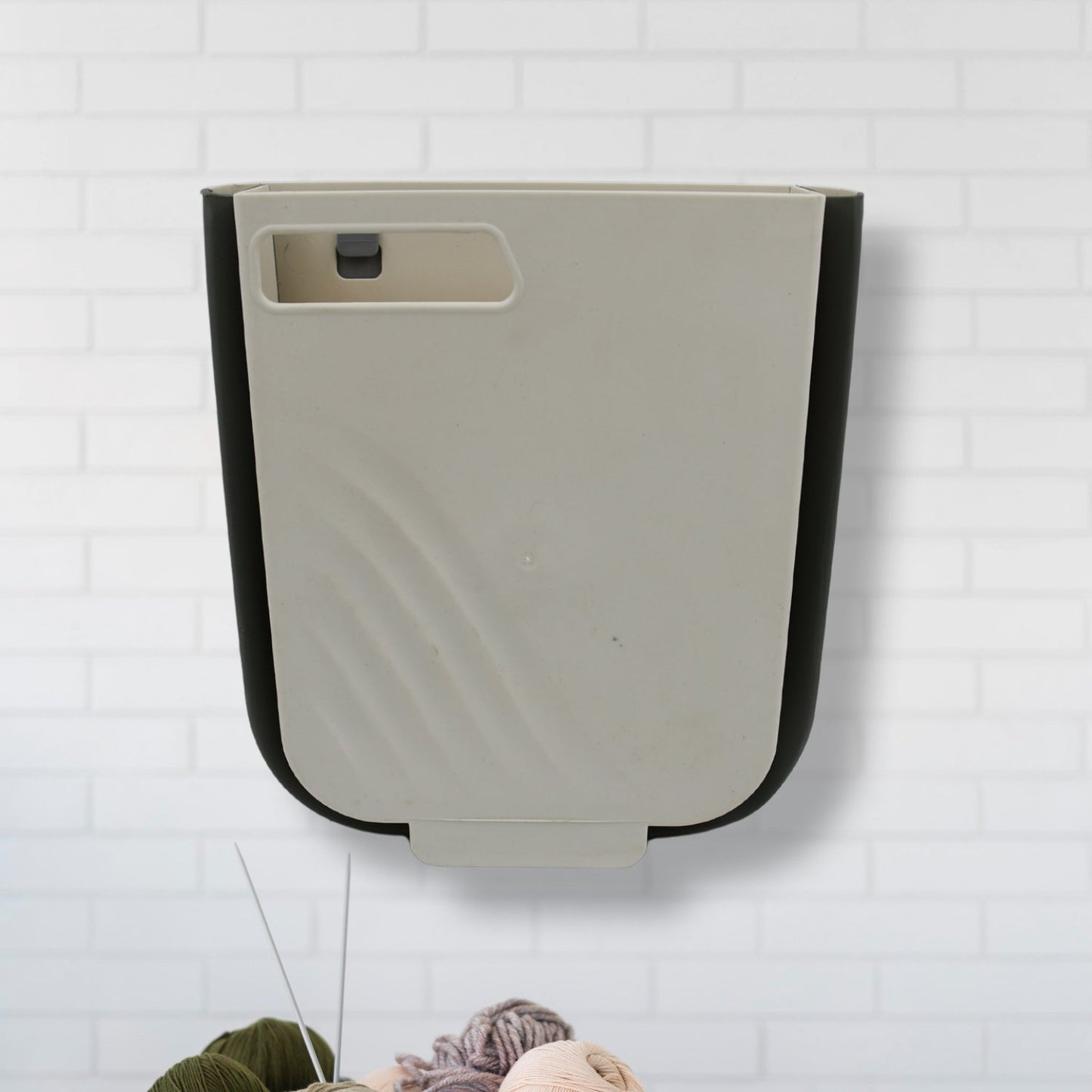 Portable Collapsible Hanging Trash Can for Kitchen & Car